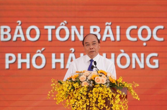 Thủ tướng dự lễ khởi công tuyến đường vào bãi cọc Cao Quỳ ảnh 1