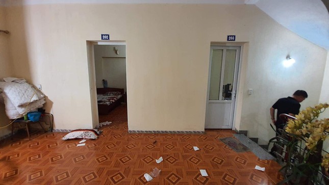 Giết người vì phát hiện vợ vào nhà nghỉ cùng trai lạ ảnh 1