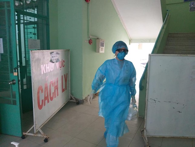 Nữ lễ tân khách sạn nhiễm virus corona mới sẽ được xuất viện trong chiều nay ảnh 1
