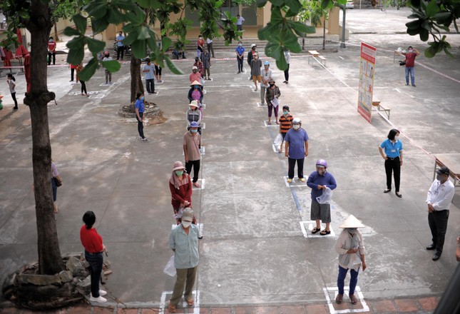 Báo chí thường trú Khánh Hoà hỗ trợ 5 tấn gạo cho ATM gạo Nha Trang ảnh 2