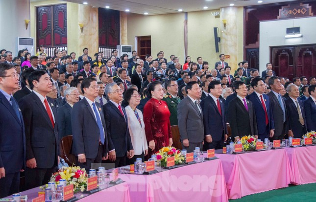 Chủ tịch Quốc hội: Khánh Hoà cần phải phát triển mạnh kinh tế biển ảnh 3