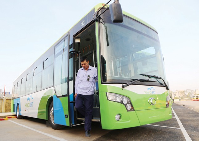 BRT hoạt động: Nâng tầm vận tải công cộng Thủ đô ảnh 1
