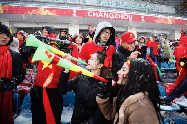 Hành trình 'tiếp lửa' cho U23 Việt Nam từ quê nhà tới sân cỏ ảnh 1