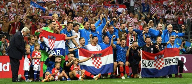 Chung kết World Cup: Màu áo caro và bàn cờ chiến thắng ảnh 1