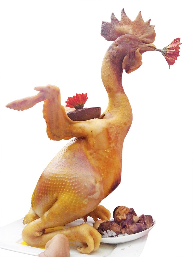 Độc, lạ hội thi gà cúng ngày lễ tết ảnh 1