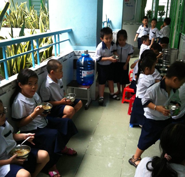 Kinh hoàng công nghệ nước đóng bình ảnh 3