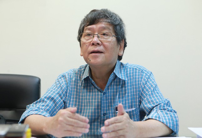 'Chạy' chức quyền: Phong bì lớn, va-li nhỏ ảnh 1