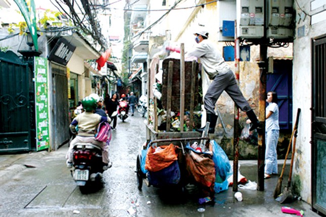 Xử lí rác thải còn nhiều bất cập ảnh 2