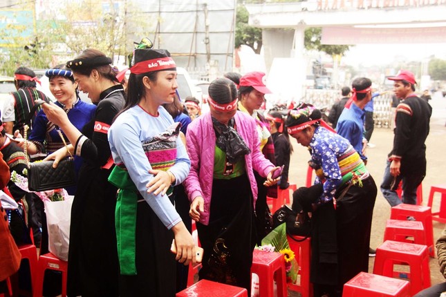 Chủ Nhật Đỏ giúp trữ đủ lượng máu cứu người đến hết tết Nguyên đán ảnh 3
