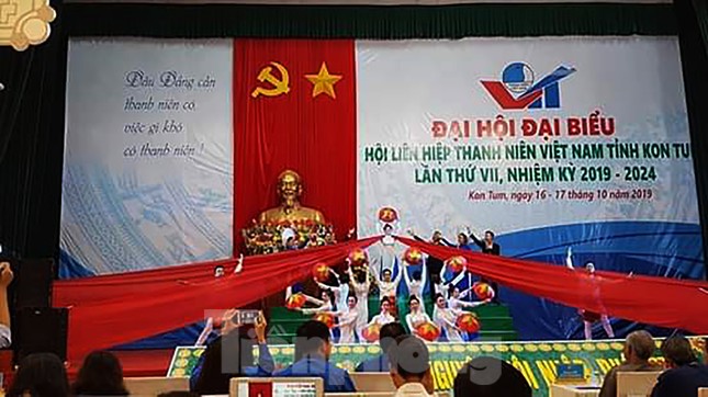 Anh A Xay được bầu giữ chức Chủ tịch Hội LHTN Việt Nam tỉnh Kon Tum ảnh 1