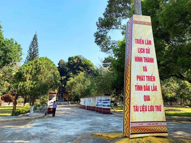 Triển lãm lịch sử đầy 'sạn': Rút kinh nghiệm, nhưng chỉ xem là sai sót nhỏ? ảnh 5