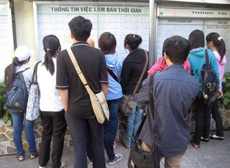 Bộ GD&ĐT nhận trách nhiệm về cử nhân thất nghiệp ảnh 1