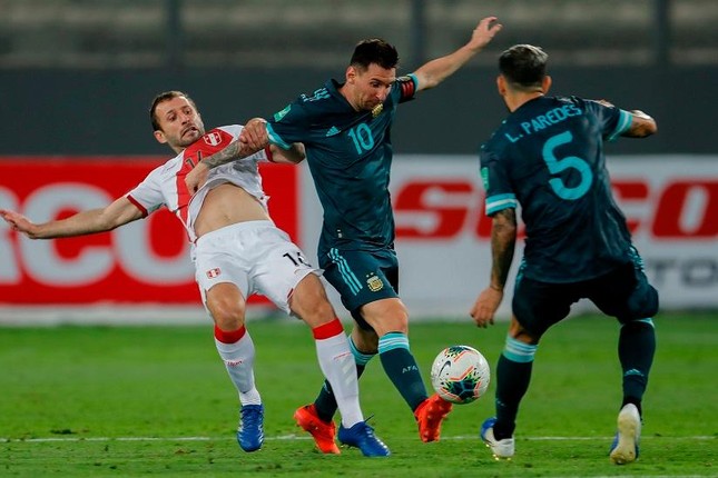 PSG đang hối tiếc vì ký hợp đồng với Sergio Ramos? ảnh 1