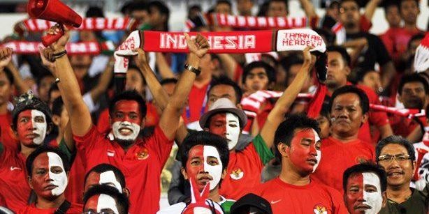 CĐV Đông Nam Á: Indonesia hưởng lợi từ Việt Nam ảnh 1