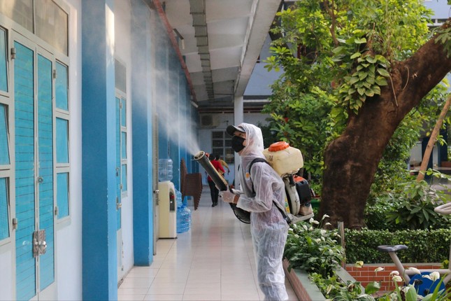 5 nhà khoa học Việt Nam vào top 10.000 nhà khoa học hàng đầu thế giới ảnh 1