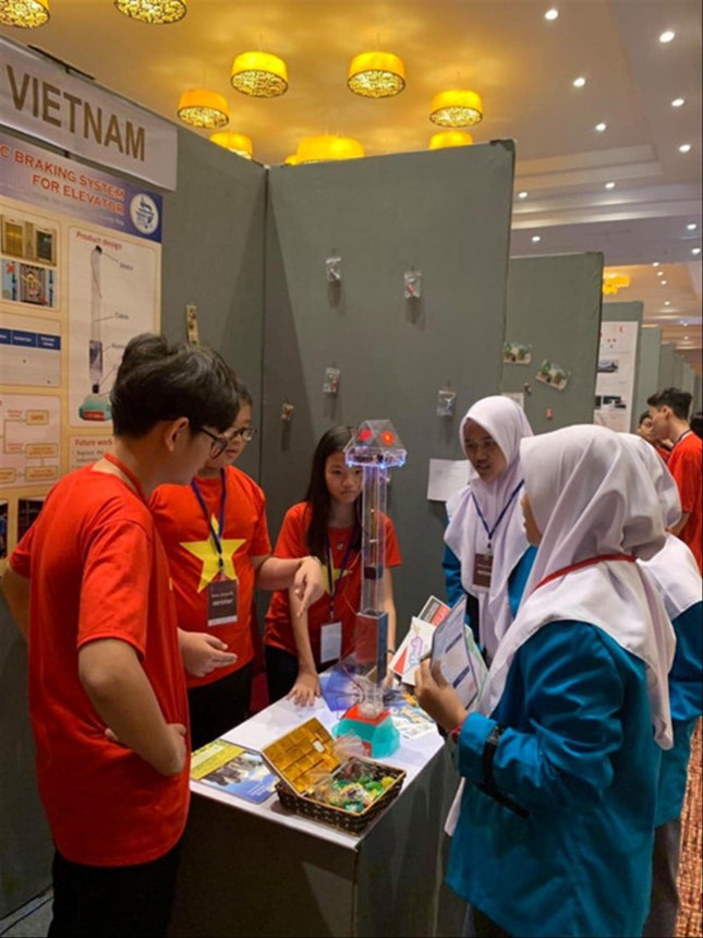 Đoàn Việt Nam giành 2 HC Vàng thi 'Nhà phát minh trẻ quốc tế 2019' ảnh 1