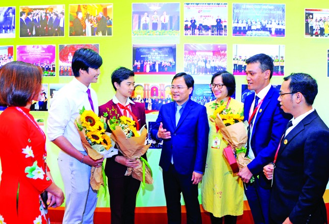 Tiên phong hiện thực hóa khát vọng hùng cường ảnh 1