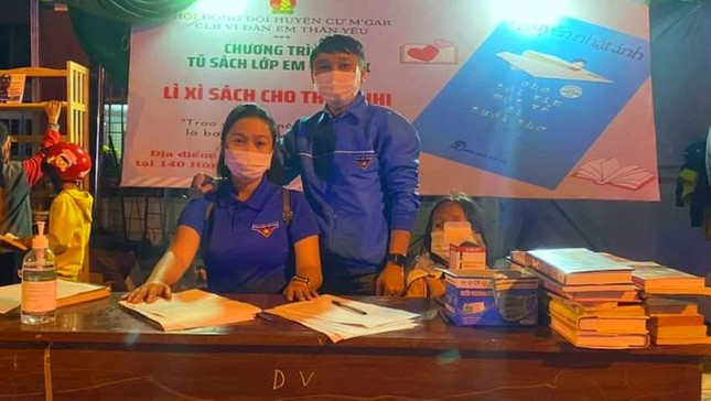 Độc đáo lì xì của cặp vợ chồng giáo viên vùng sâu ảnh 4