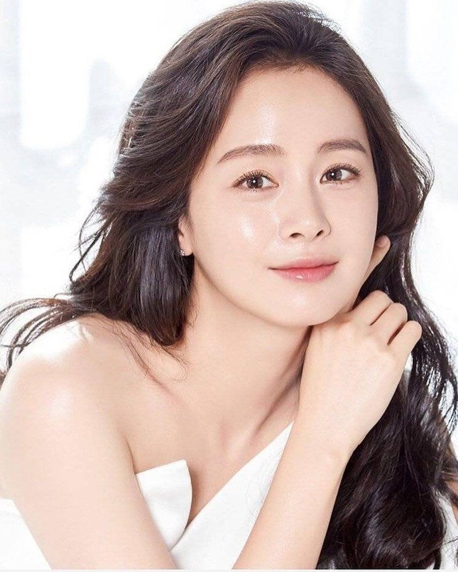 Top 10 mỹ nhân đại diện cho vẻ đẹp Hàn Quốc năm 2021 ảnh 2