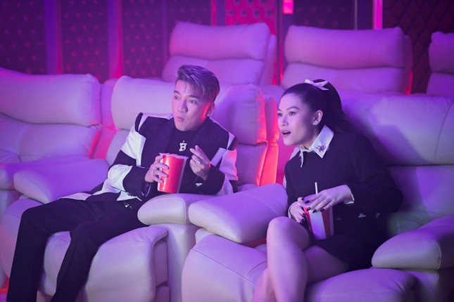 Sau Minh Tú, lộ diện mỹ nhân 'cặp kè' với Đàm Vĩnh Hưng ảnh 4