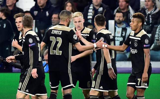 Messi gieo sầu cho M.U, Barcelona vào bán kết Champions League ảnh 20