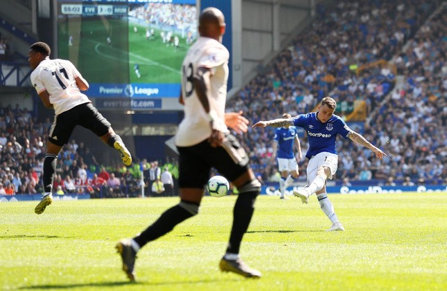 Everton vs M.U (4-0): Quỷ đỏ tan tác ảnh 14