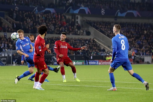 'Bệnh binh' sắm vai người hùng, Liverpool đại phá sân khách ảnh 1