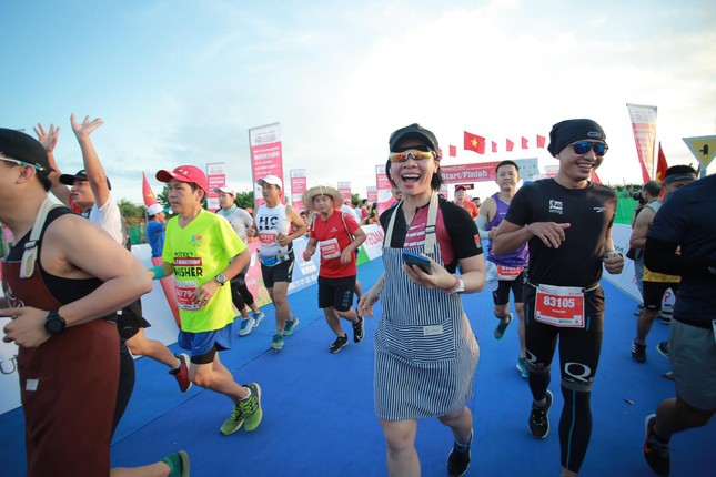 Tiền Phong Marathon 2020: Những ngôi vô địch xứng đáng ảnh 31