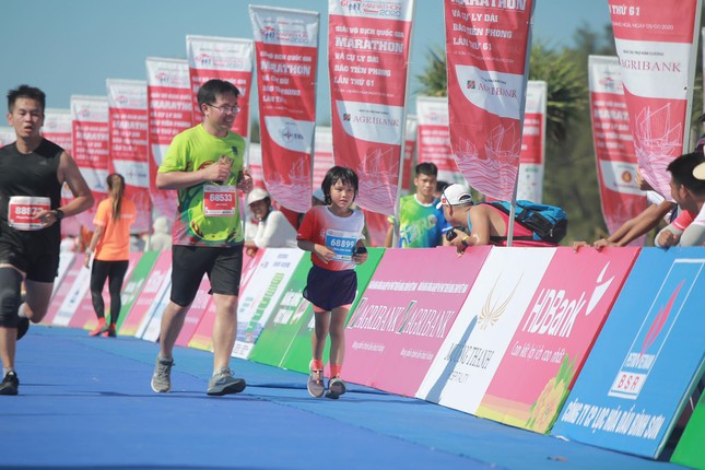 Tiền Phong Marathon 2020: Những ngôi vô địch xứng đáng ảnh 83
