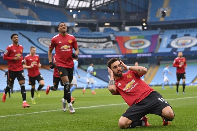 M.U đánh bại Man City ngay tại Etihad ảnh 11