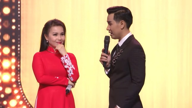 NSND Hồng Vân và Hoài Linh kể những chuyện xúc động về em gái thân Cẩm Ly ảnh 5