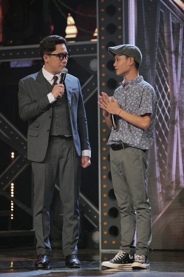 ‘Rap Việt’ lập siêu kỷ lục lượt xem, đồng dao 'Bắc Kim Thang' gây nổi da gà ảnh 4