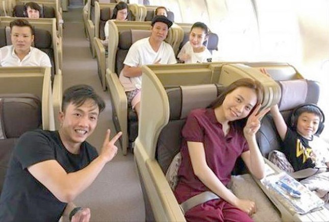 Showbiz 24/6: Cảnh nóng khiến mỹ nhân 'Gạo nếp gạo tẻ' hãi... đến già ảnh 3