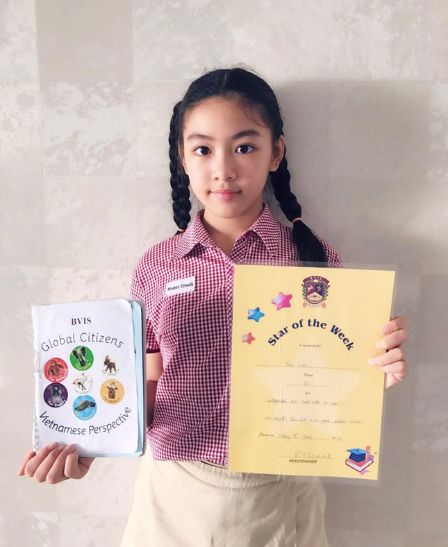 Con gái Quyền Linh xinh đẹp và sở hữu chiều cao khủng ảnh 1