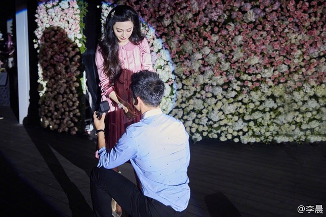 Phạm Băng Băng hoãn đám cưới vào 8/8 vì nghi án trốn thuế? ảnh 1