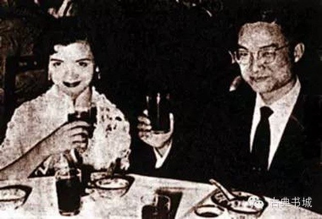 Kim Dung: Sự nghiệp vang danh, cuộc đời bi kịch ảnh 4