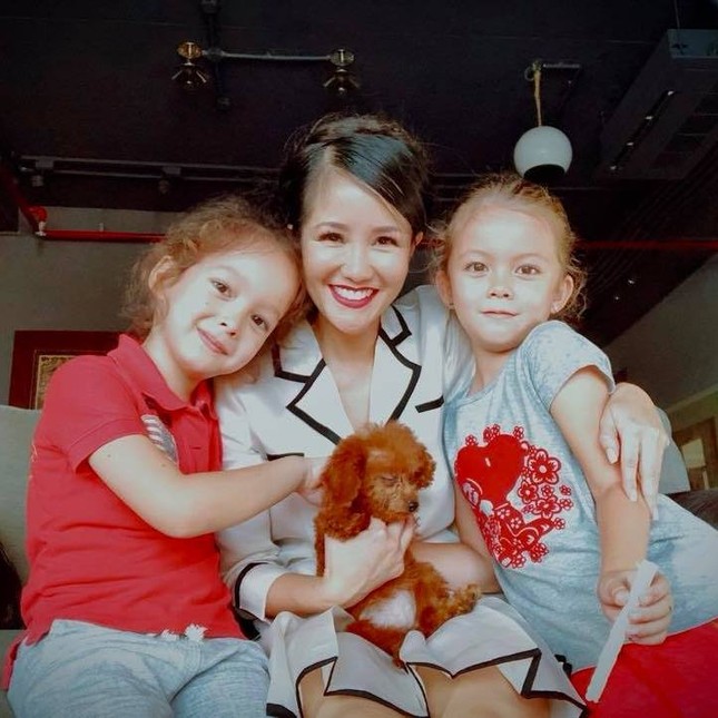 Hồng Nhung: Con tôi bị sang chấn tâm lý vì ồn ào ly hôn của bố mẹ ảnh 2