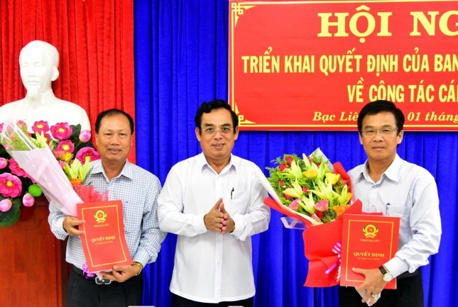 Kiện toàn nhân sự 10 địa phương ảnh 4