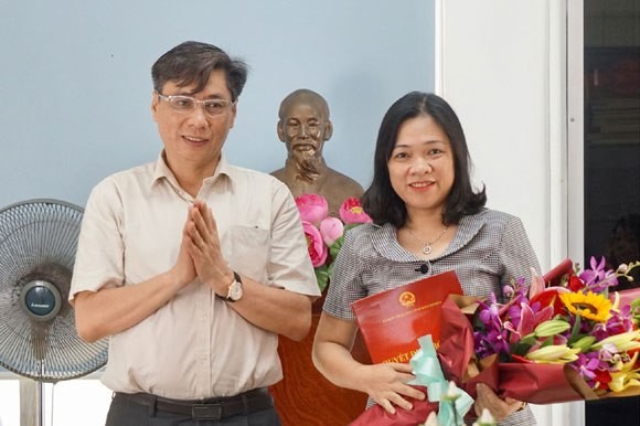 Kiện toàn nhân sự 10 địa phương ảnh 1