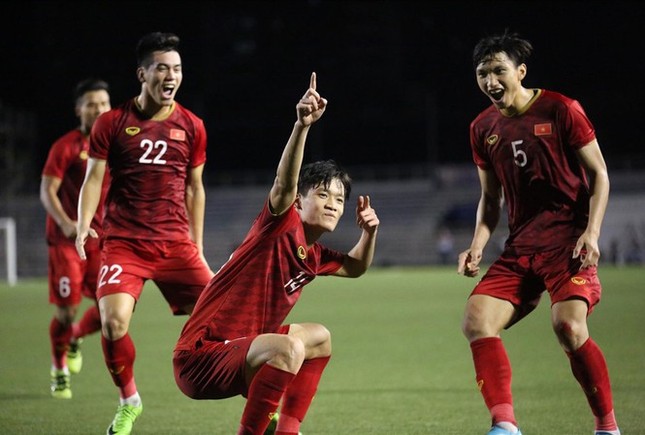 MC Lại Văn Sâm dự đoán bất ngờ về tỉ số trận U22 Việt Nam vs U22 Thái Lan ảnh 4