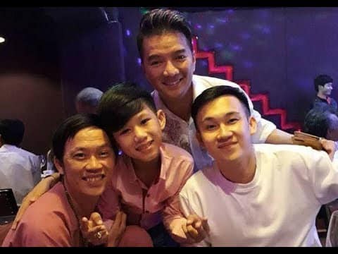 Showbiz 19/2: ‘Choáng’ với số tiền tiêu vặt hàng tháng của bạn gái Rolnaldo ảnh 5