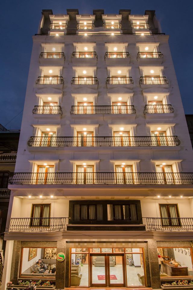Ca sĩ Ngọc Khuê gây sốc khi rao bán khách sạn giá hơn trăm tỉ vì Covid -19 ảnh 2