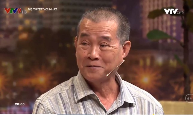NSND Hồng Vân bật khóc khi nam thương binh vừa làm mẹ, làm cha 103 trẻ mồ côi ảnh 2