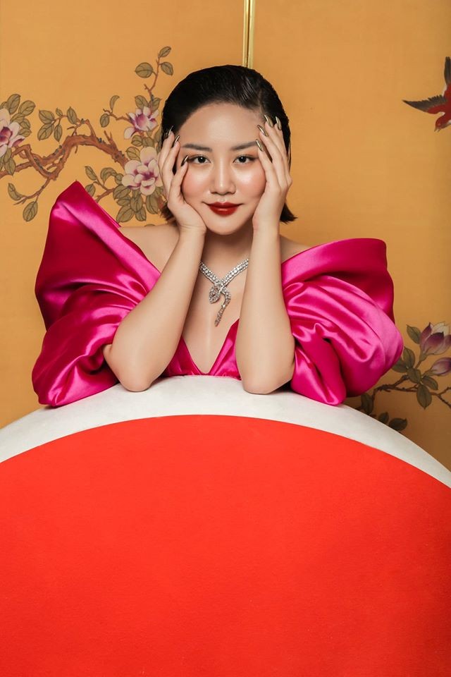 Văn Mai Hương gây phẫn nộ vì bỡn cợt nỗ lực chống dịch của cộng đồng ảnh 2