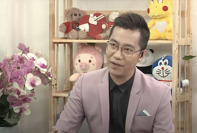 Showbiz 25/4: Lý Hùng từng khốn khổ vì bị hiểu lầm đã có con với Diễm Hương ảnh 3