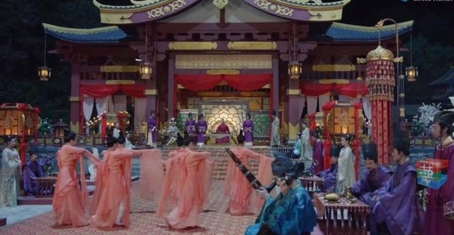 Showbiz 3/5: Vì sao VTV tạm dừng phát sóng bộ phim truyền hình Trung Quốc? ảnh 1