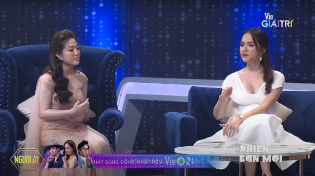 Bạn trai nữ BTV công khai có người thứ 3, tuyên bố chấp nhận thì cưới không thì chia tay ảnh 1