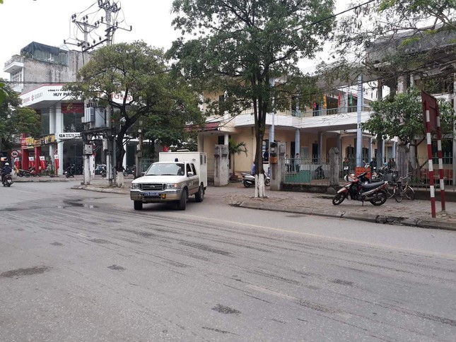 Cựu phó phòng cảnh sát và đồng bọn xâm hại tập thể nữ sinh lớp 8 sắp hầu tòa ảnh 1