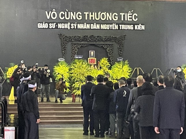 Phút cuối tiễn biệt NSND Trung Kiên ảnh 1