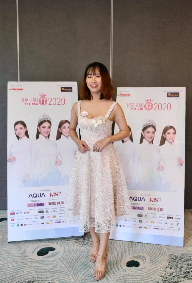 Cô chủ tiệm bánh thi Hoa hậu Việt Nam và câu chuyện gây ấn tượng ảnh 2